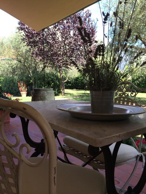 B&B Il Portico Sarzana Exterior photo